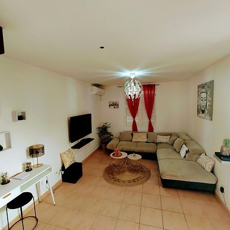 Les Aliceas Appartement Cosy Baie Mahault Eksteriør billede