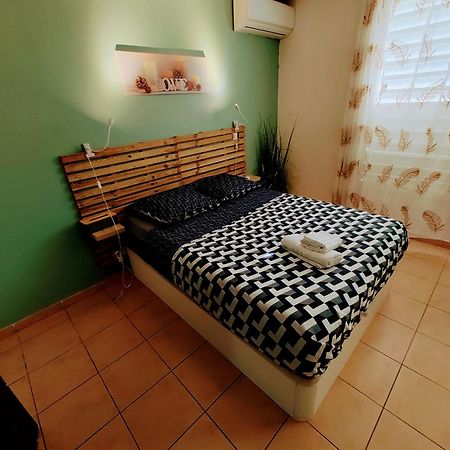 Les Aliceas Appartement Cosy Baie Mahault Eksteriør billede